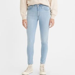 721 high rise skinny LEVIS size 27